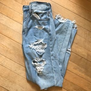 American Eagle Mom Jeans